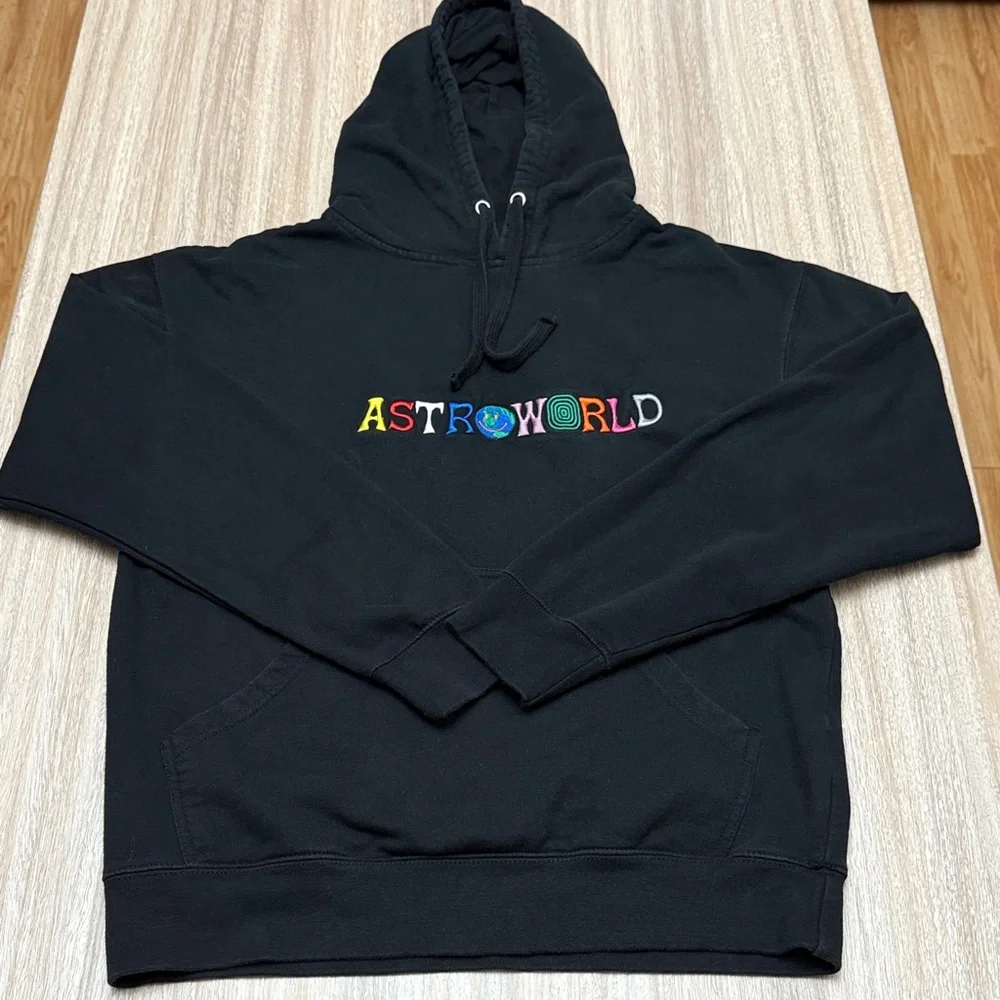 Astroworld Travis Scott Concert Hoodie “Wish You Were Here” Size Medium Black
